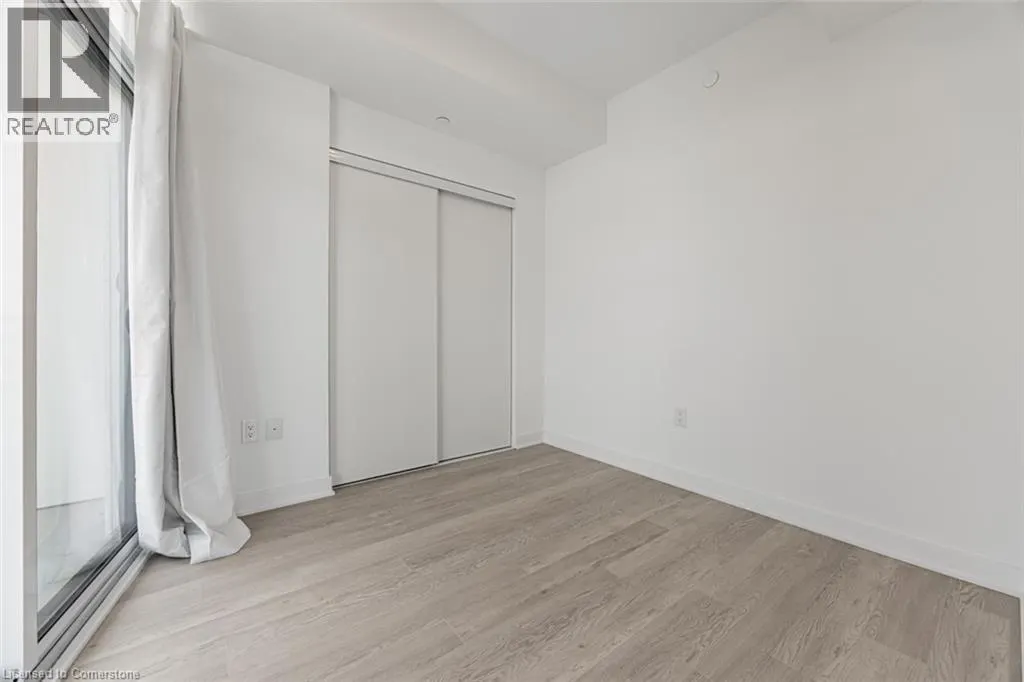 2782 BARTON Street E Unit# 916, #916