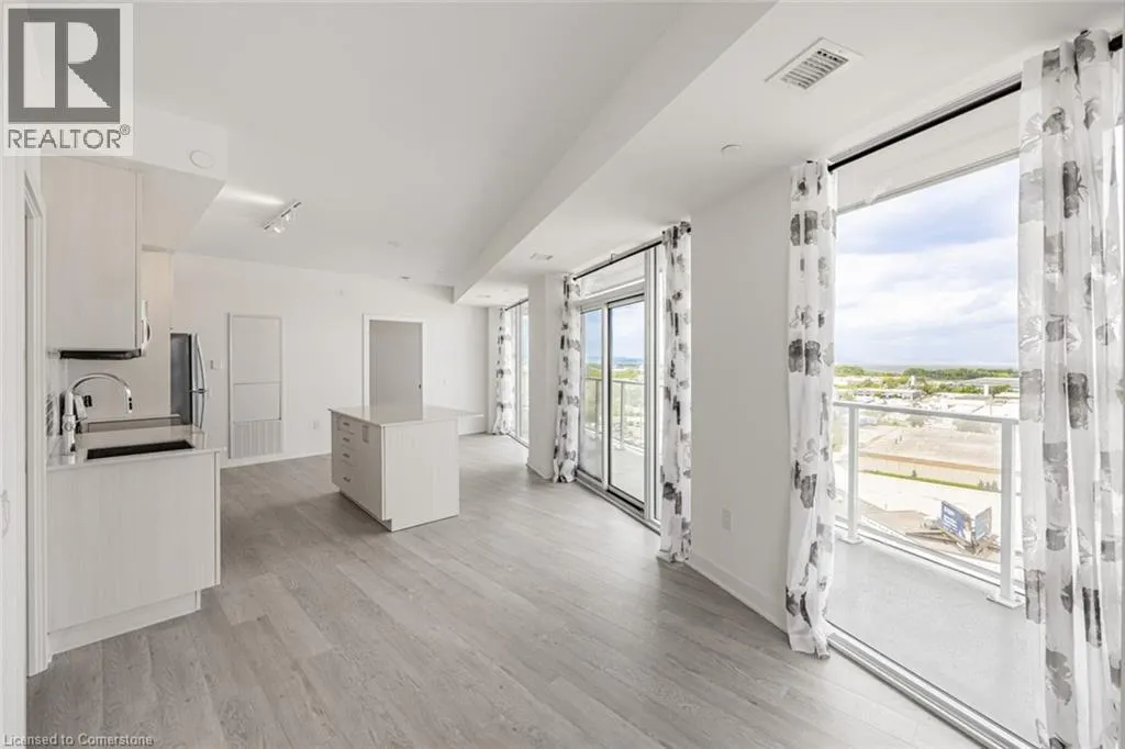 2782 BARTON Street E Unit# 916, #916