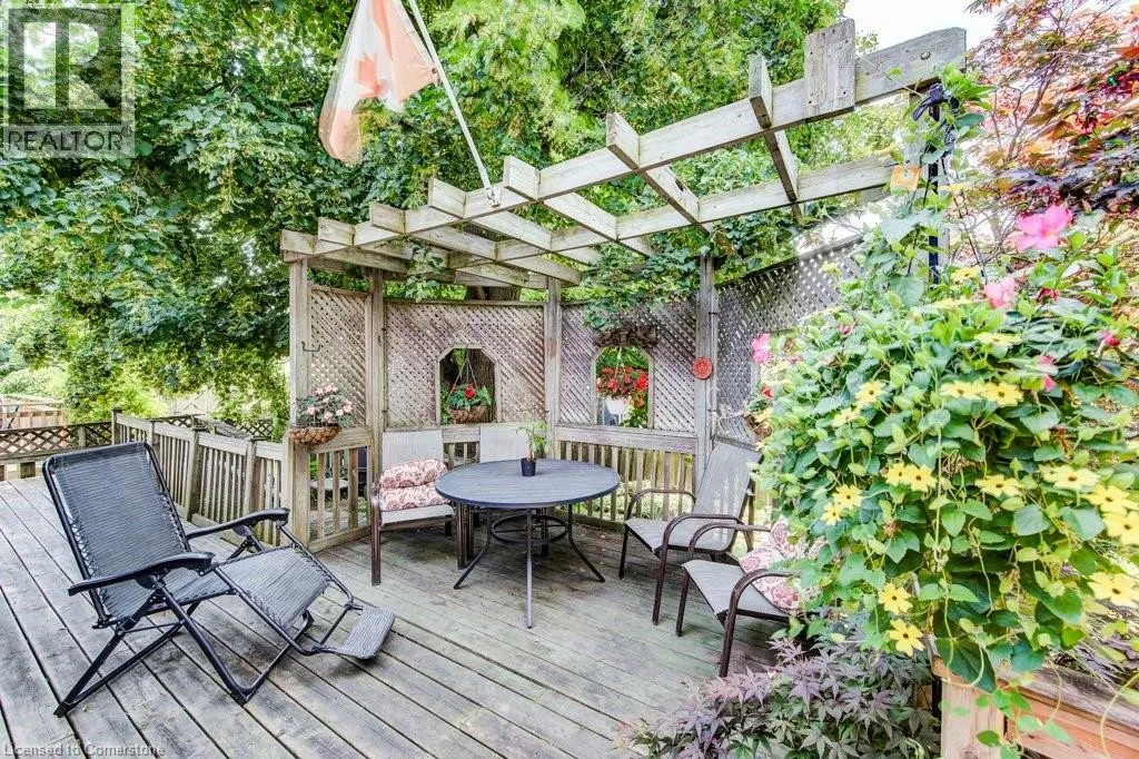 155 MAYBERRY Court