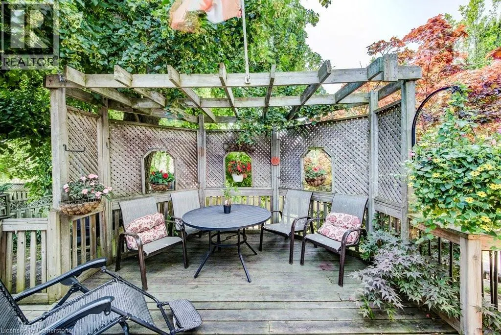 155 MAYBERRY Court
