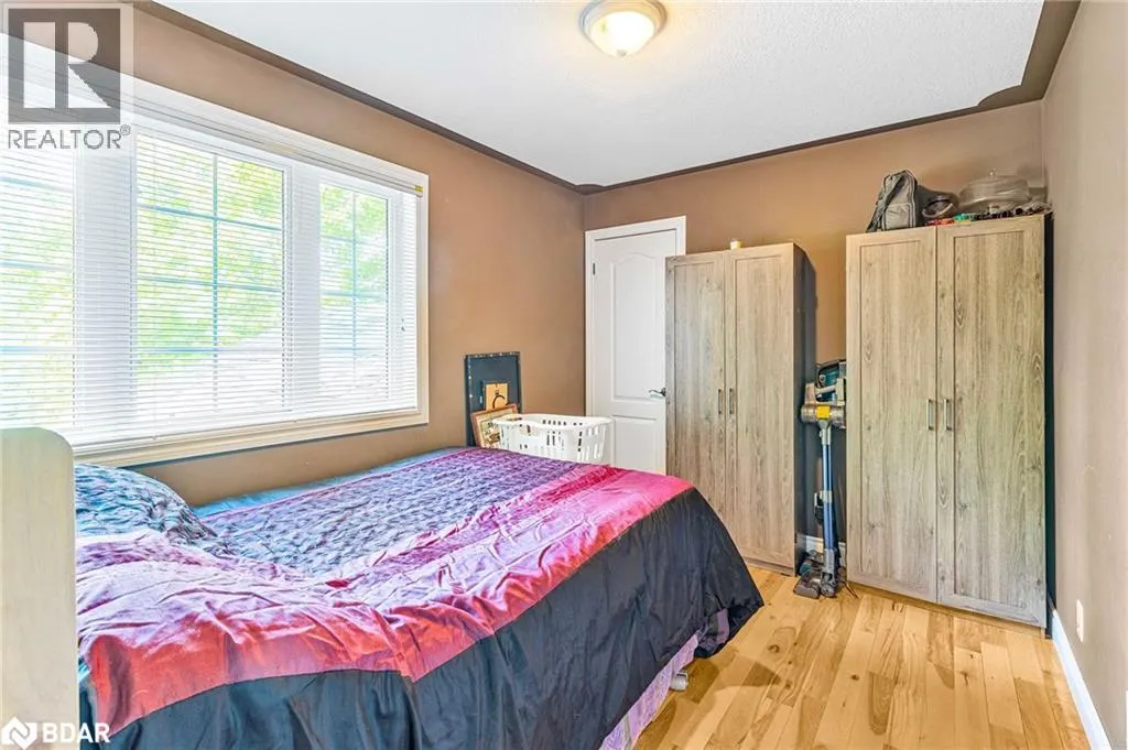 87 FARLAIN LAKE Road E