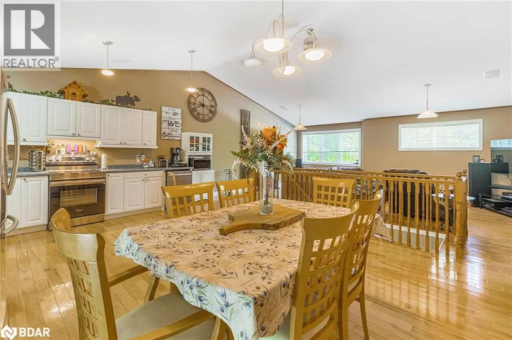 87 FARLAIN LAKE Road E