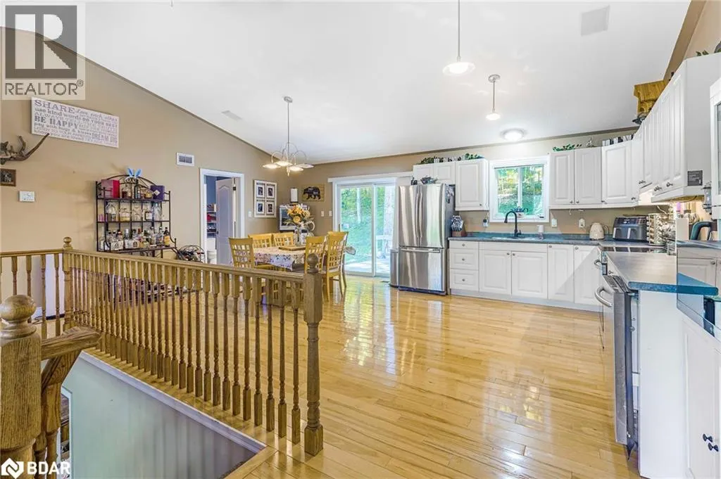 87 FARLAIN LAKE Road E
