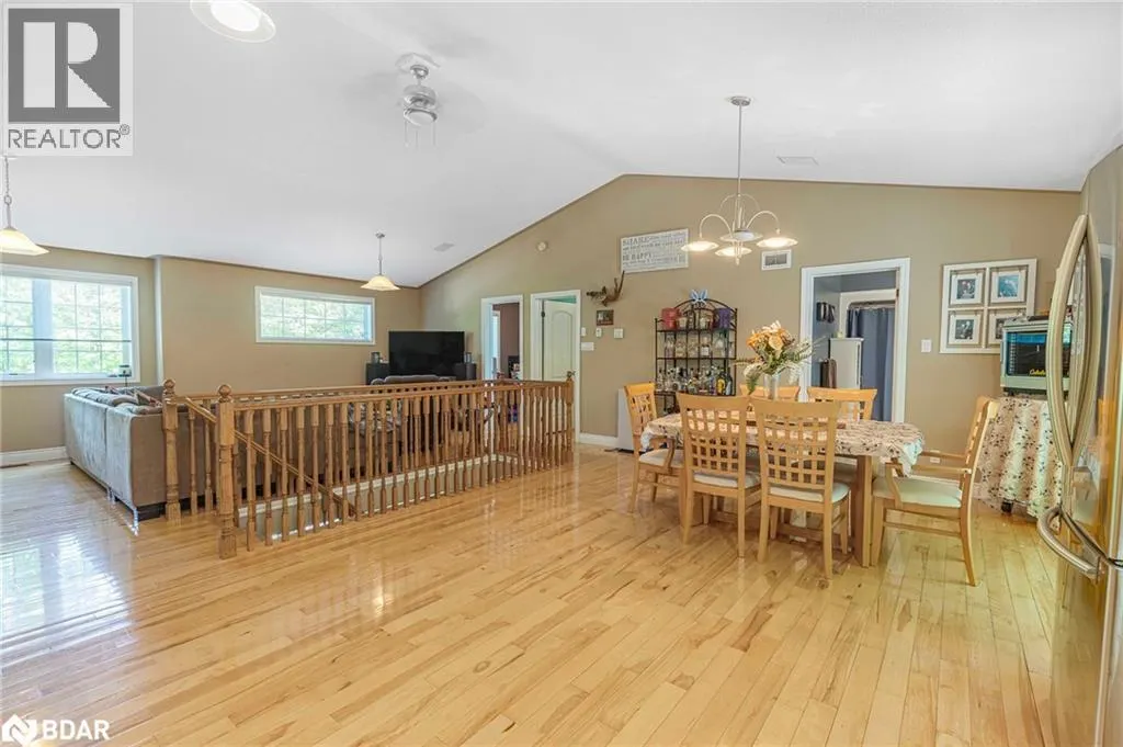 87 FARLAIN LAKE Road E