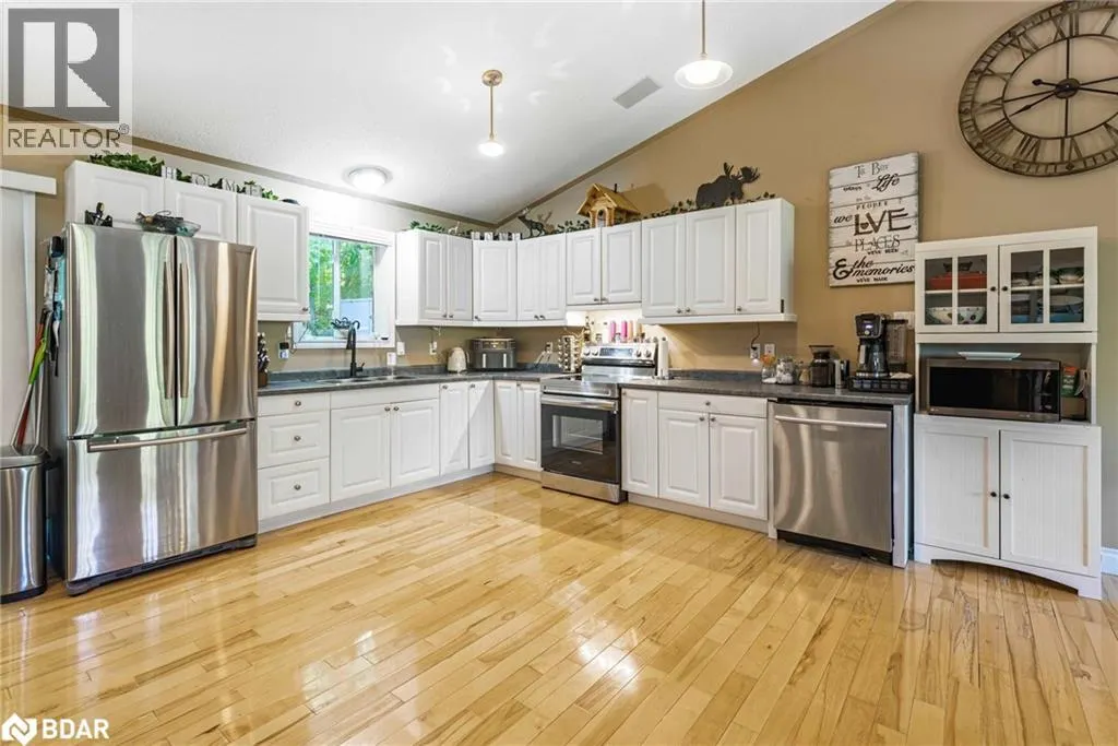 87 FARLAIN LAKE Road E