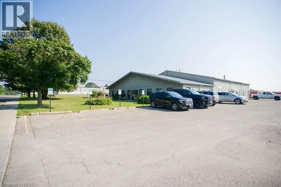 101 DONLY Drive S Unit# 3, #3