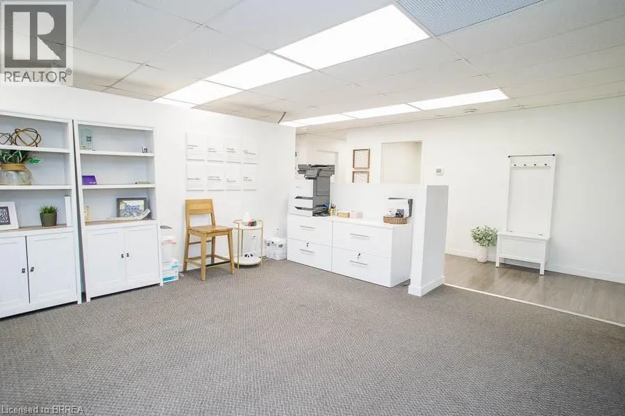 101 DONLY Drive S Unit# 3, #3