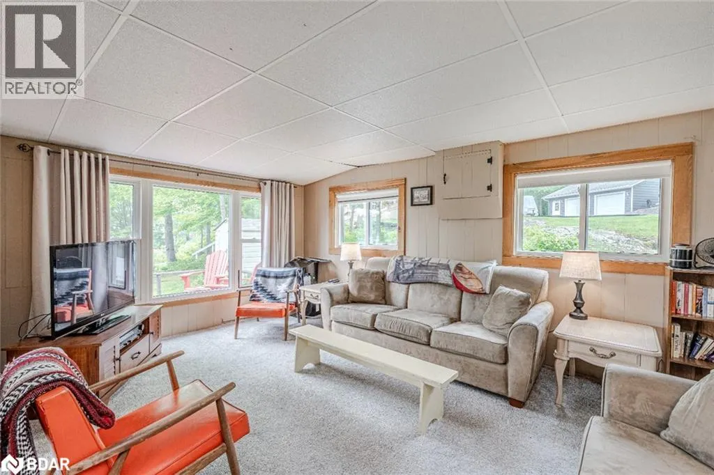 1008 COVE Road