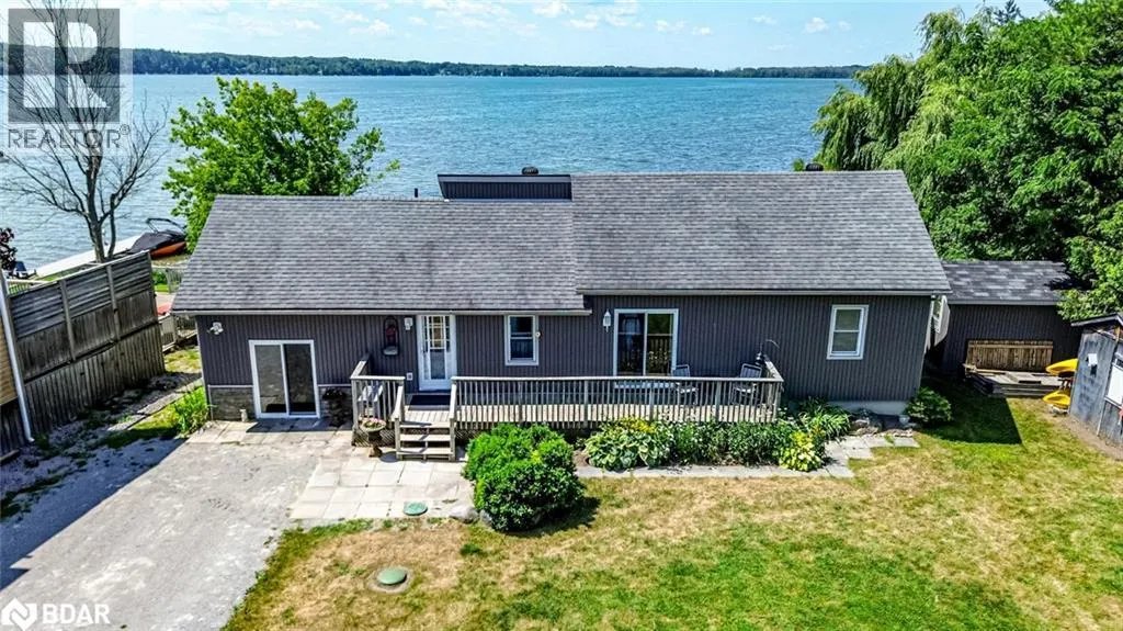5580 PENETANGUISHENE Road
