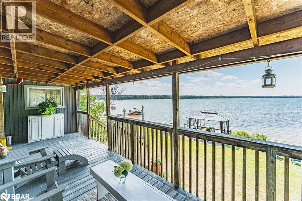 5580 PENETANGUISHENE Road