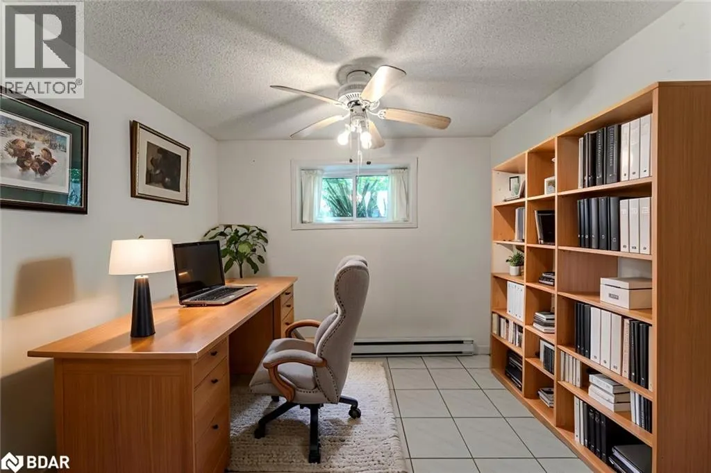 5580 PENETANGUISHENE Road