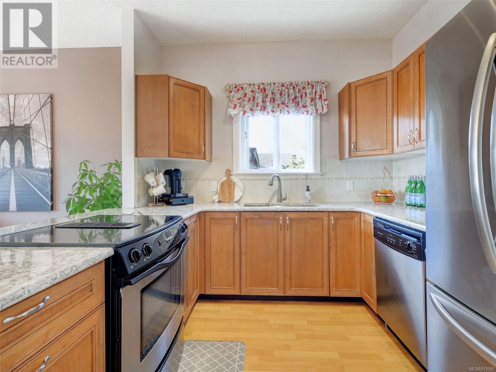Listing 913595 - Large Photo # 11
