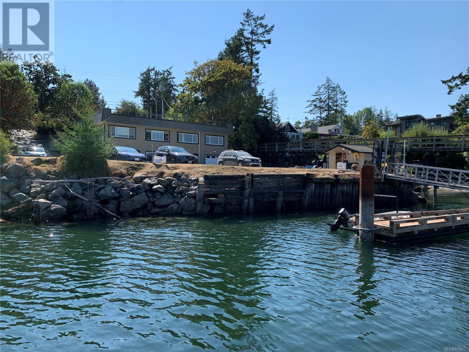 Listing 913612 - Large Photo # 13