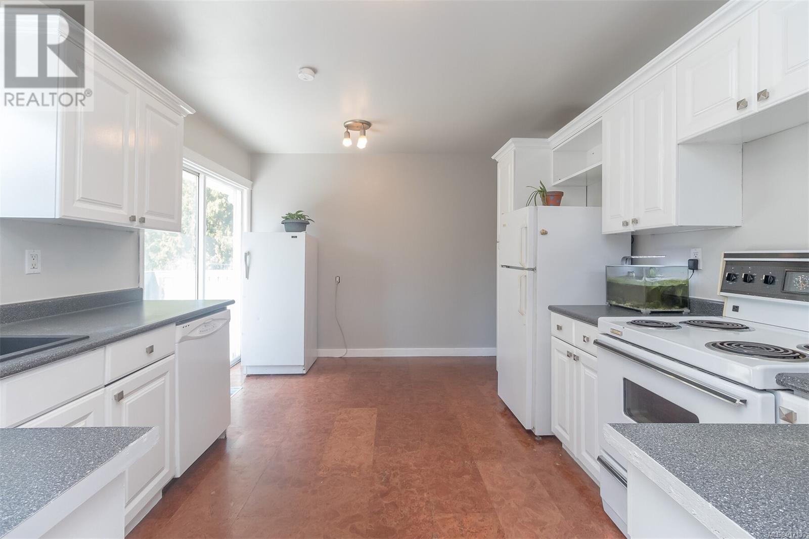 Listing 917139 - Large Photo # 62