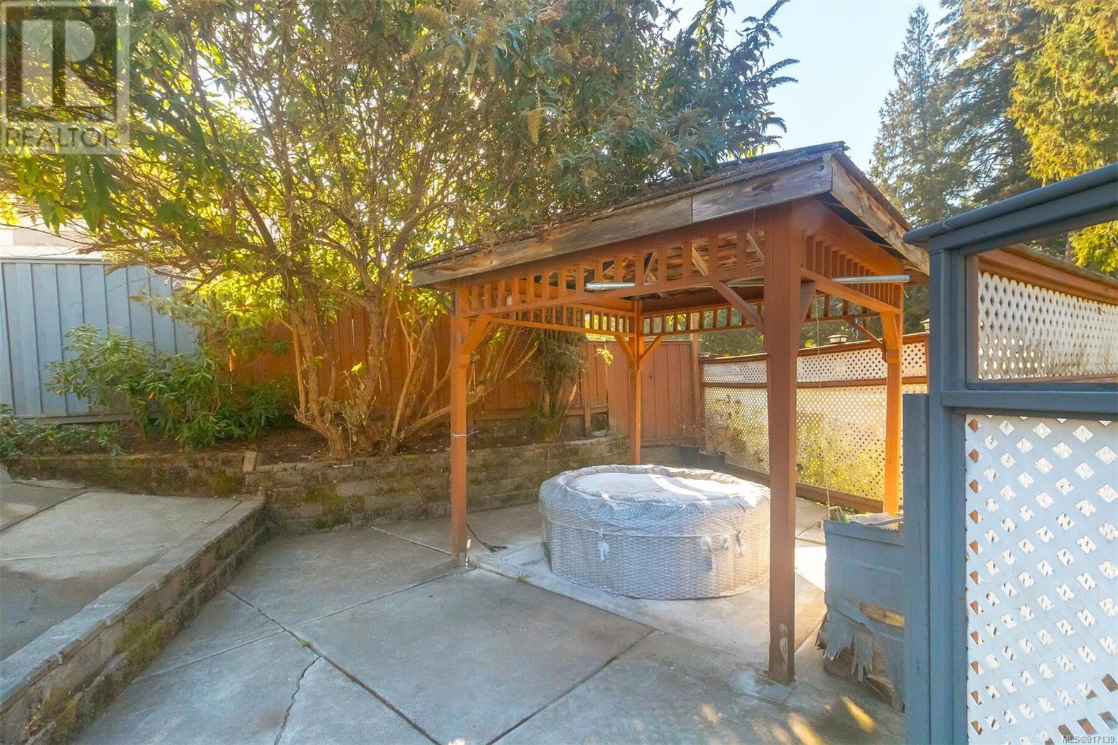 Listing 917139 - Large Photo # 39
