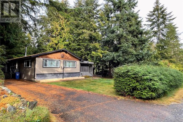 B4 920 Whittaker Rd, Malahat