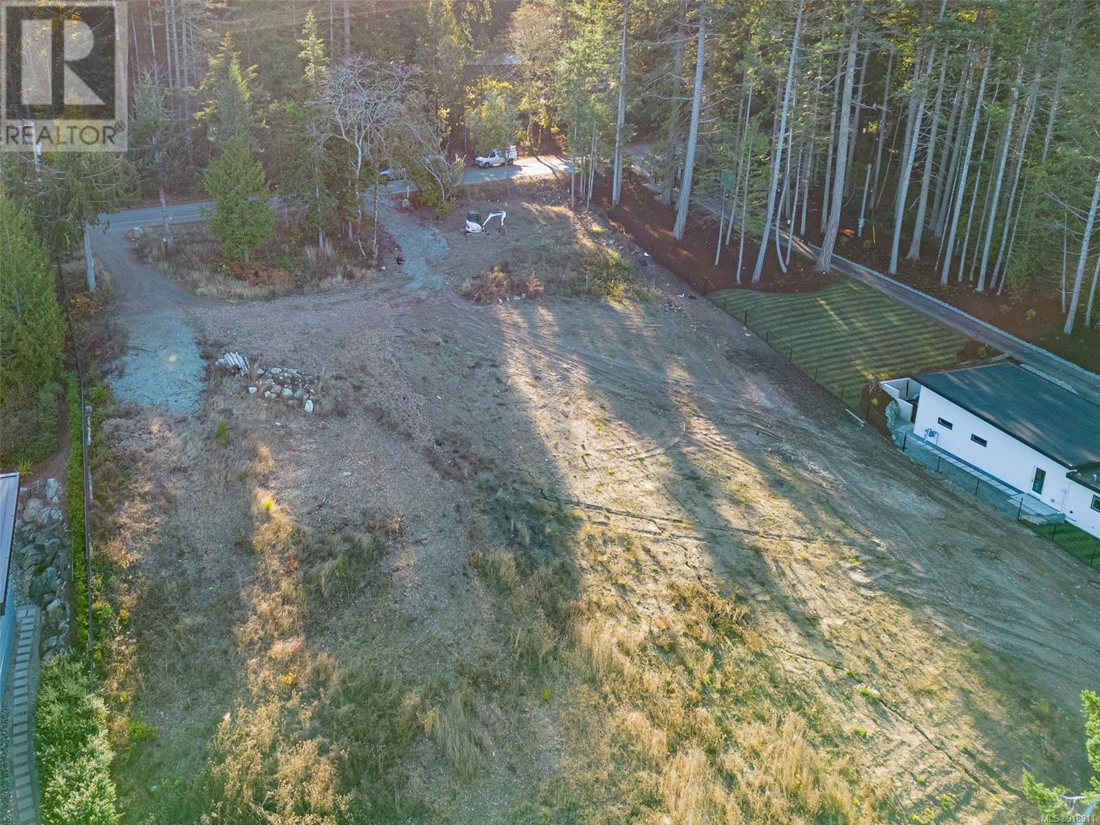 Listing 918911 - Large Photo # 8