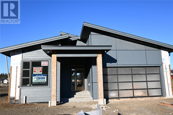 724 Salmonberry St, Campbell River