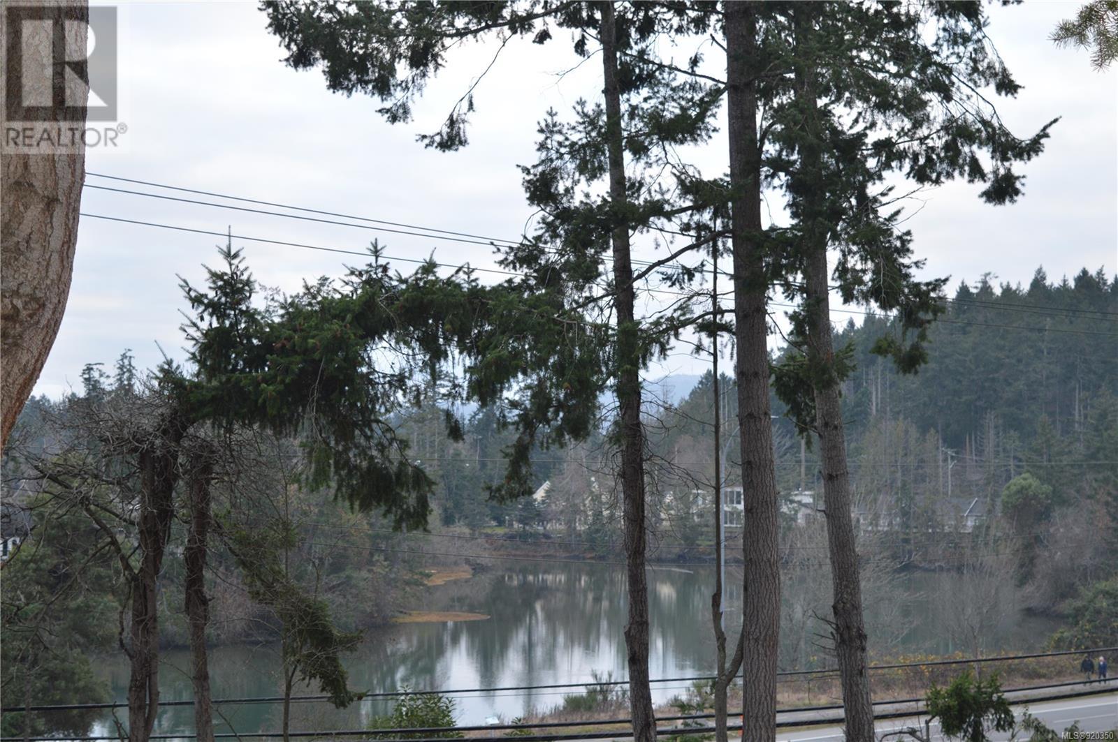 Listing 920350 - Large Photo # 1