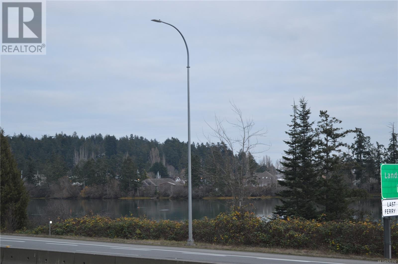 Listing 920350 - Large Photo # 3
