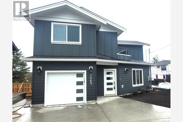 7069 East Saanich Rd, Central Saanich