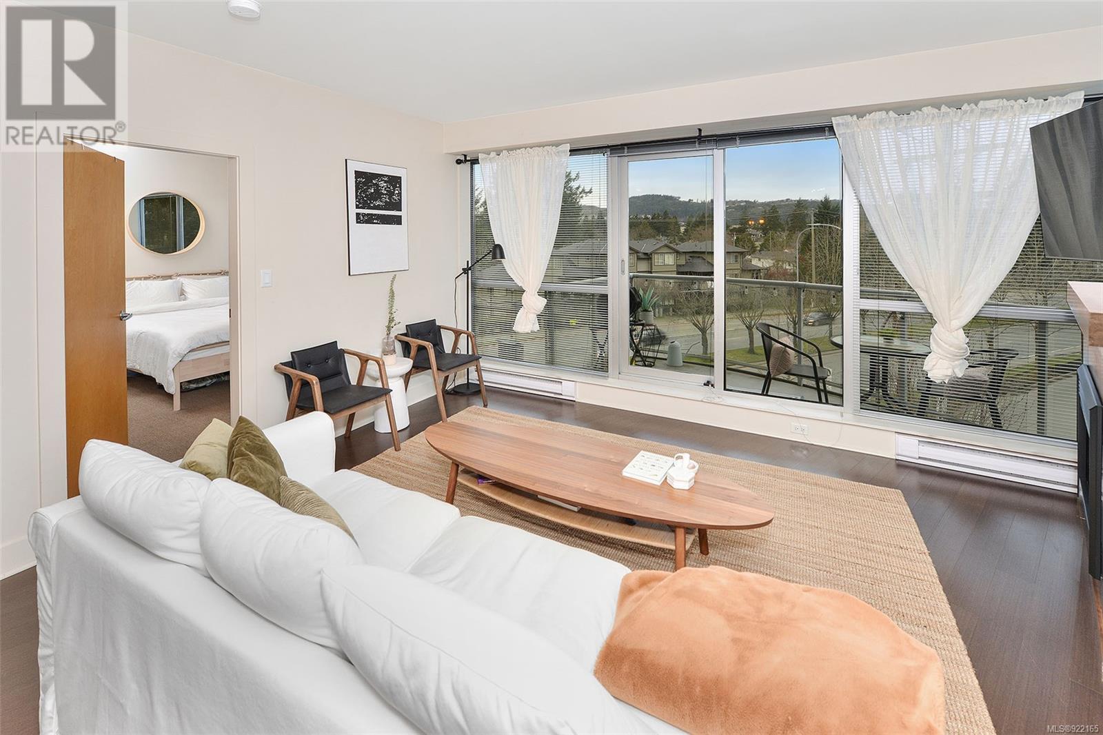 Listing 922165 - Large Photo # 3