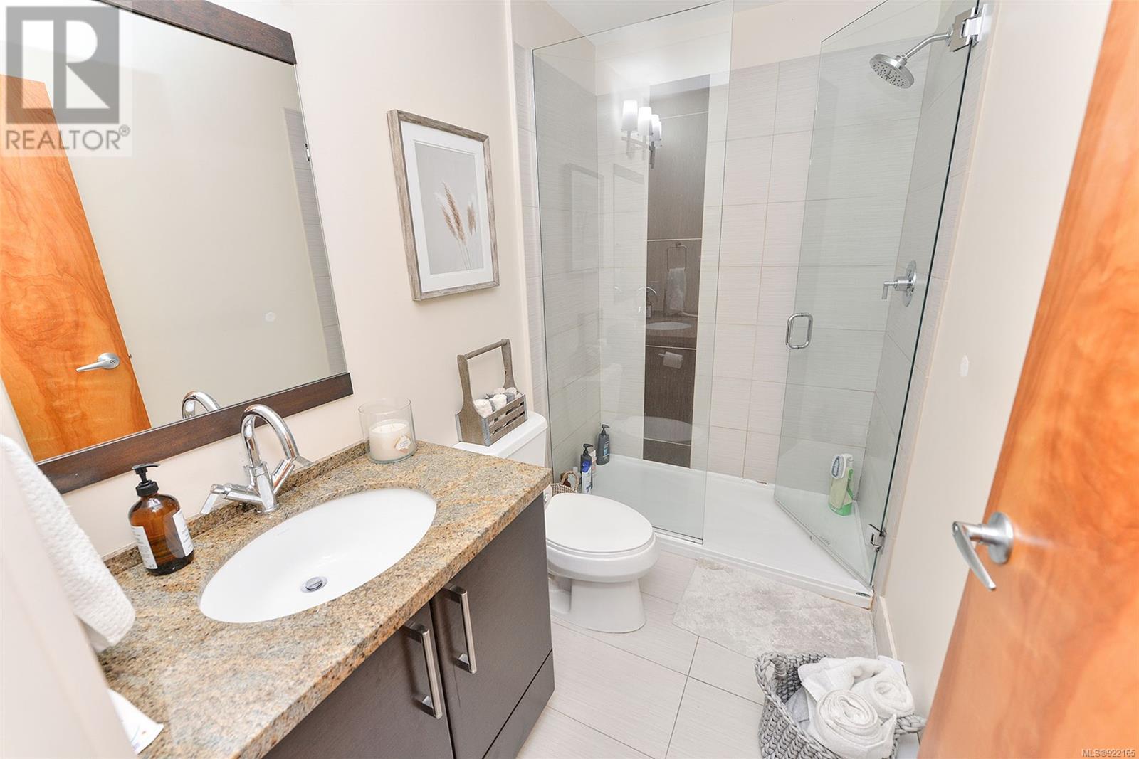 Listing 922165 - Large Photo # 11