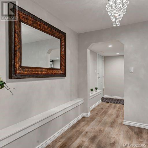 Listing 922305 - Large Photo # 22