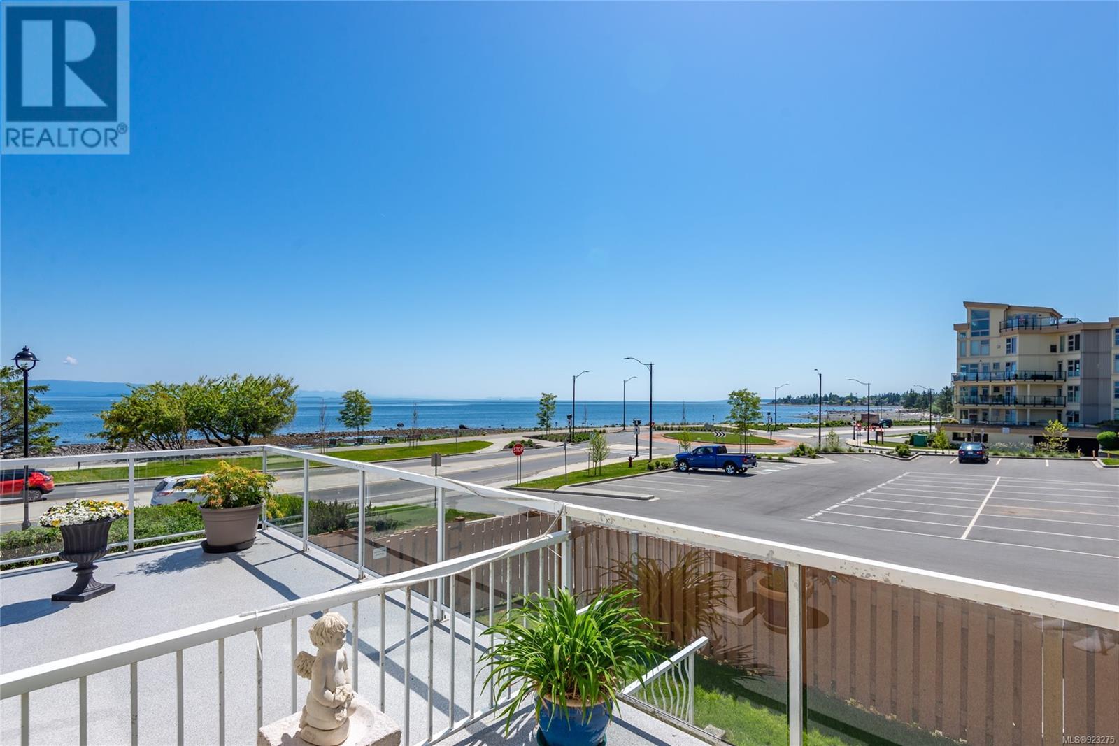 Listing 923275 - Large Photo # 1