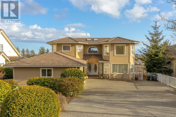 2307 Francis View Dr, View Royal