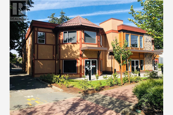 101 814 Goldstream Ave, Langford