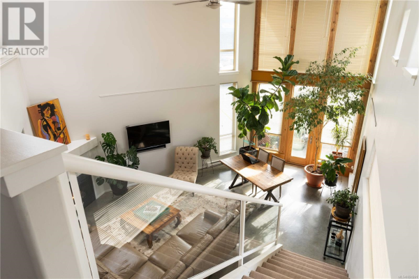 1 407 William St, Victoria