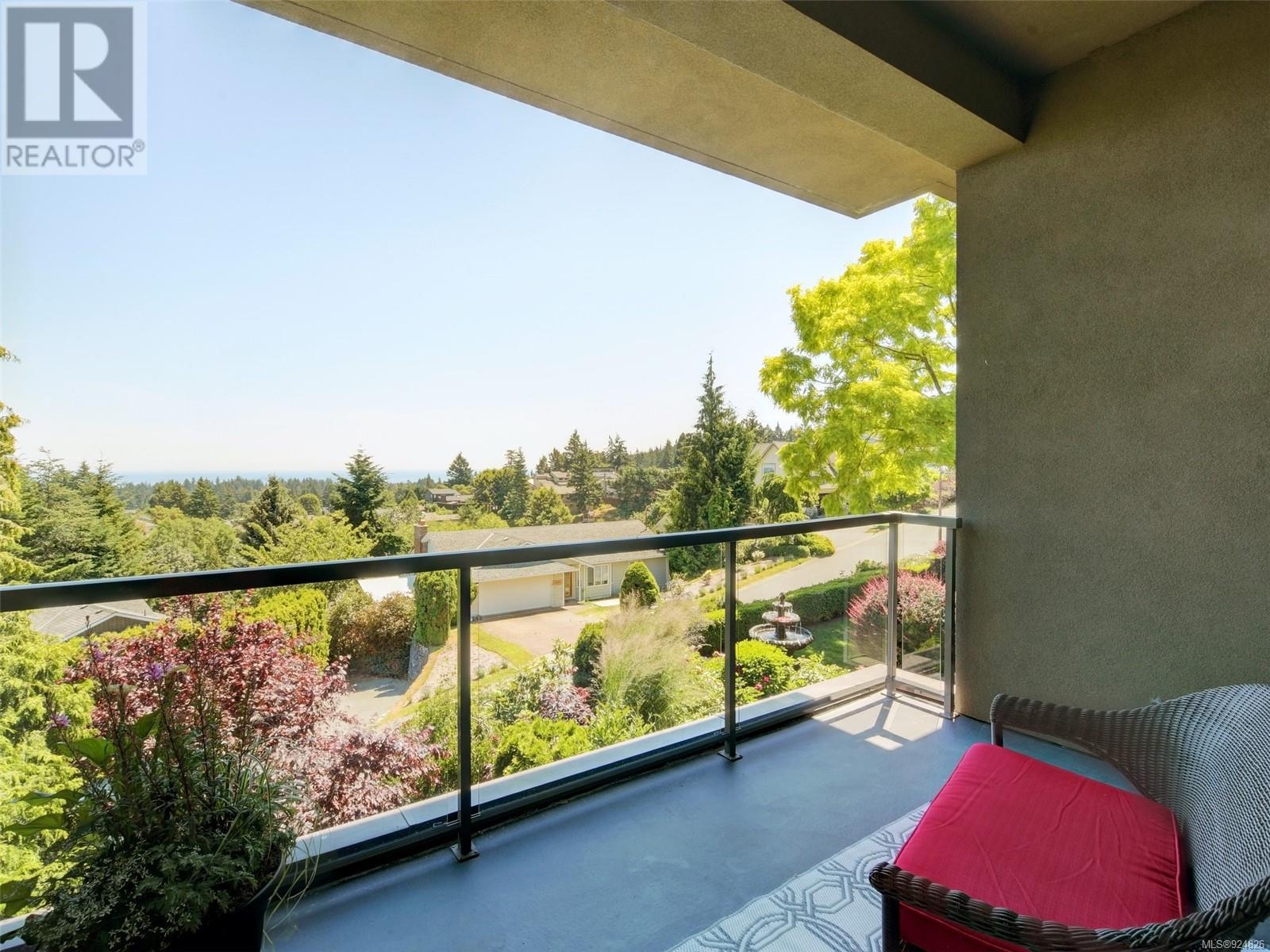 3354 Haida Dr
