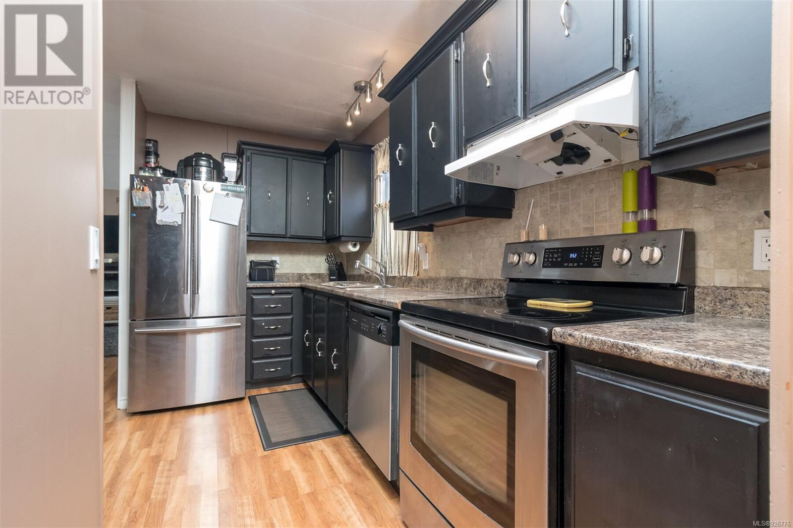 Listing 926776 - Large Photo # 11