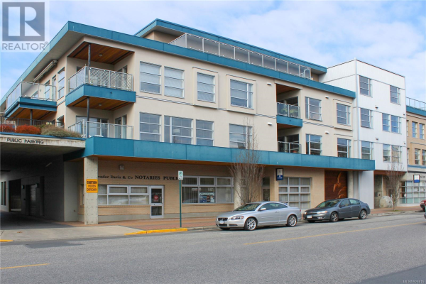 402 9830 Second St, Sidney