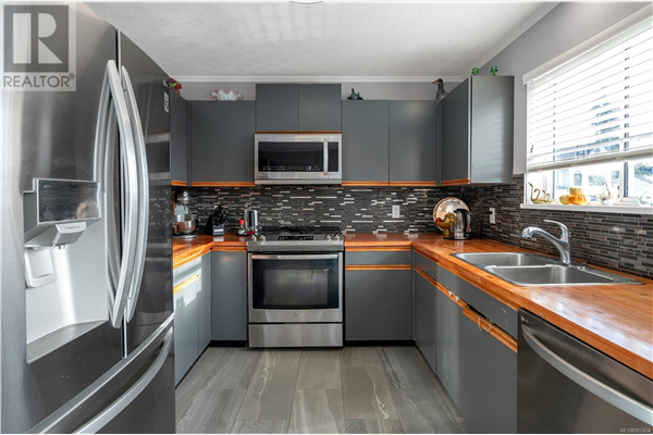 780 Kit Cres, Campbell River