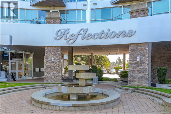 111 2745 Veterans Memorial Pkwy, Langford