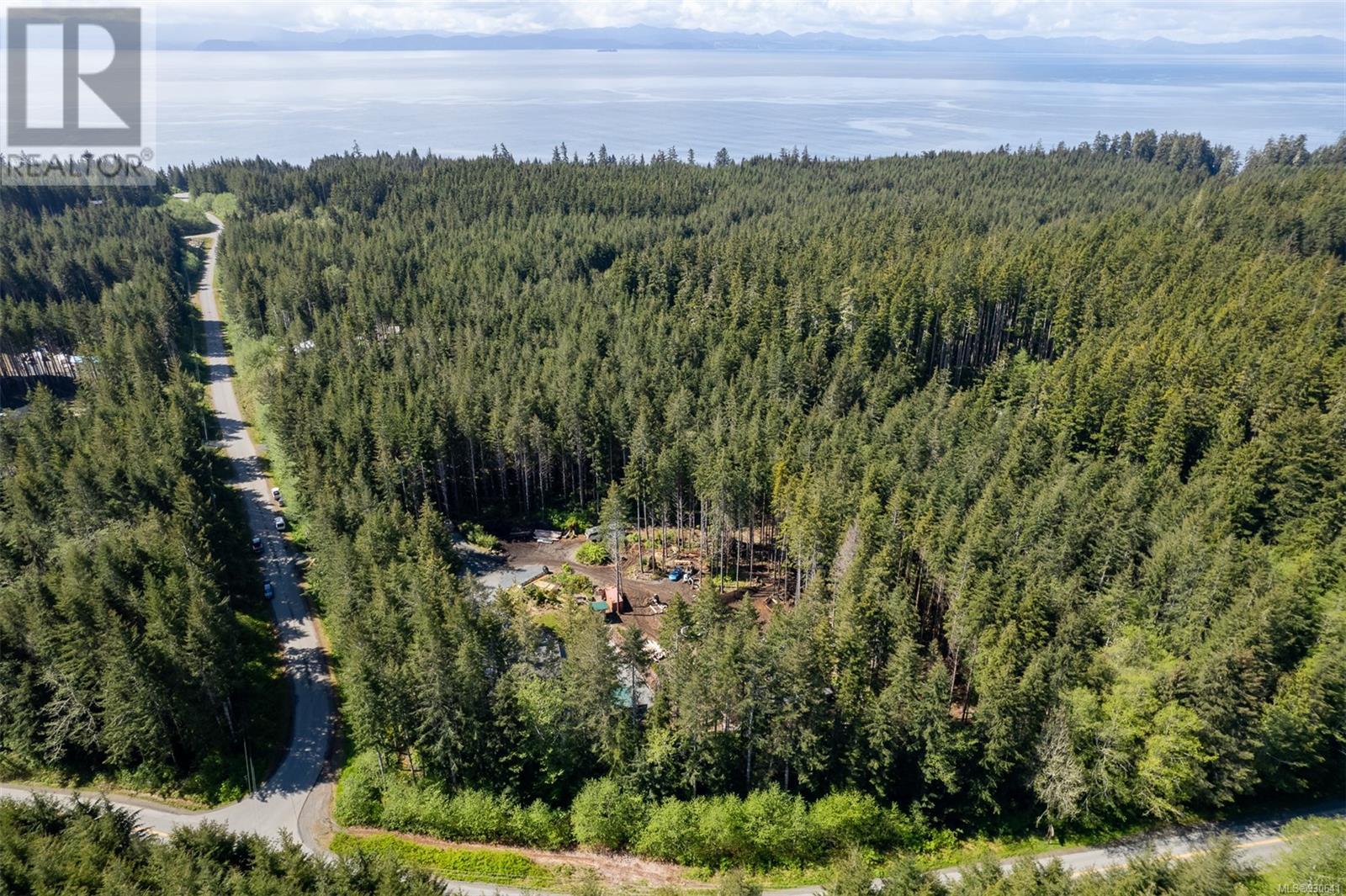 3782 Petrel Dr