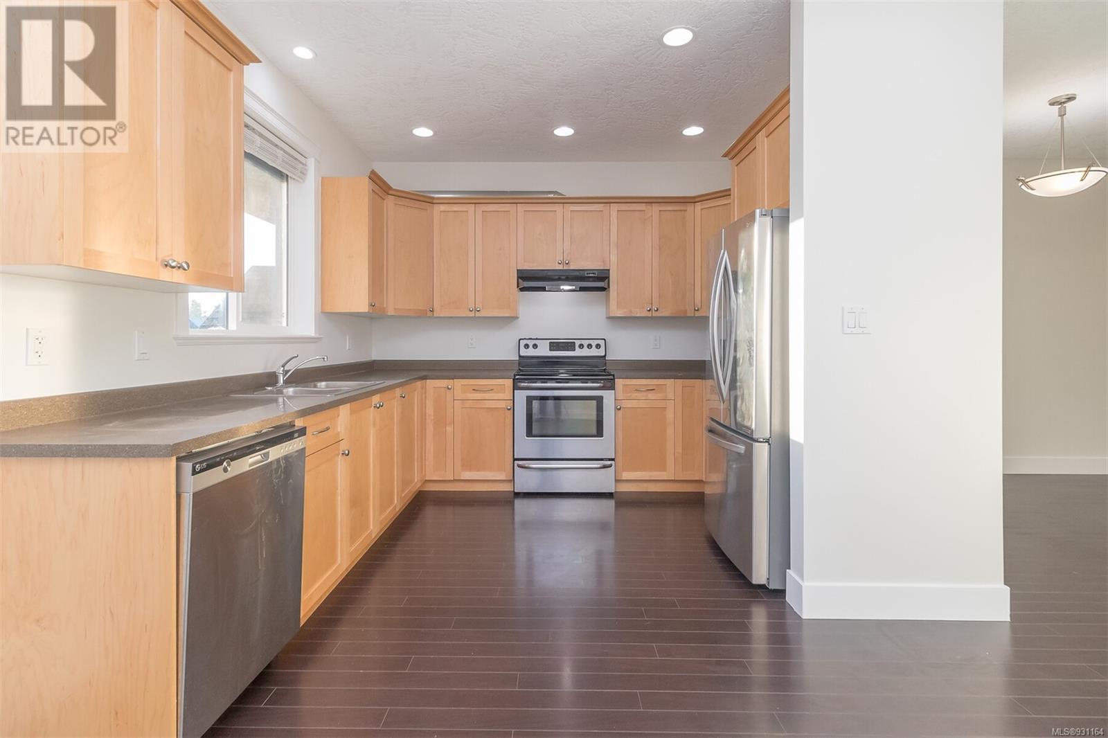 Listing 931164 - Large Photo # 8