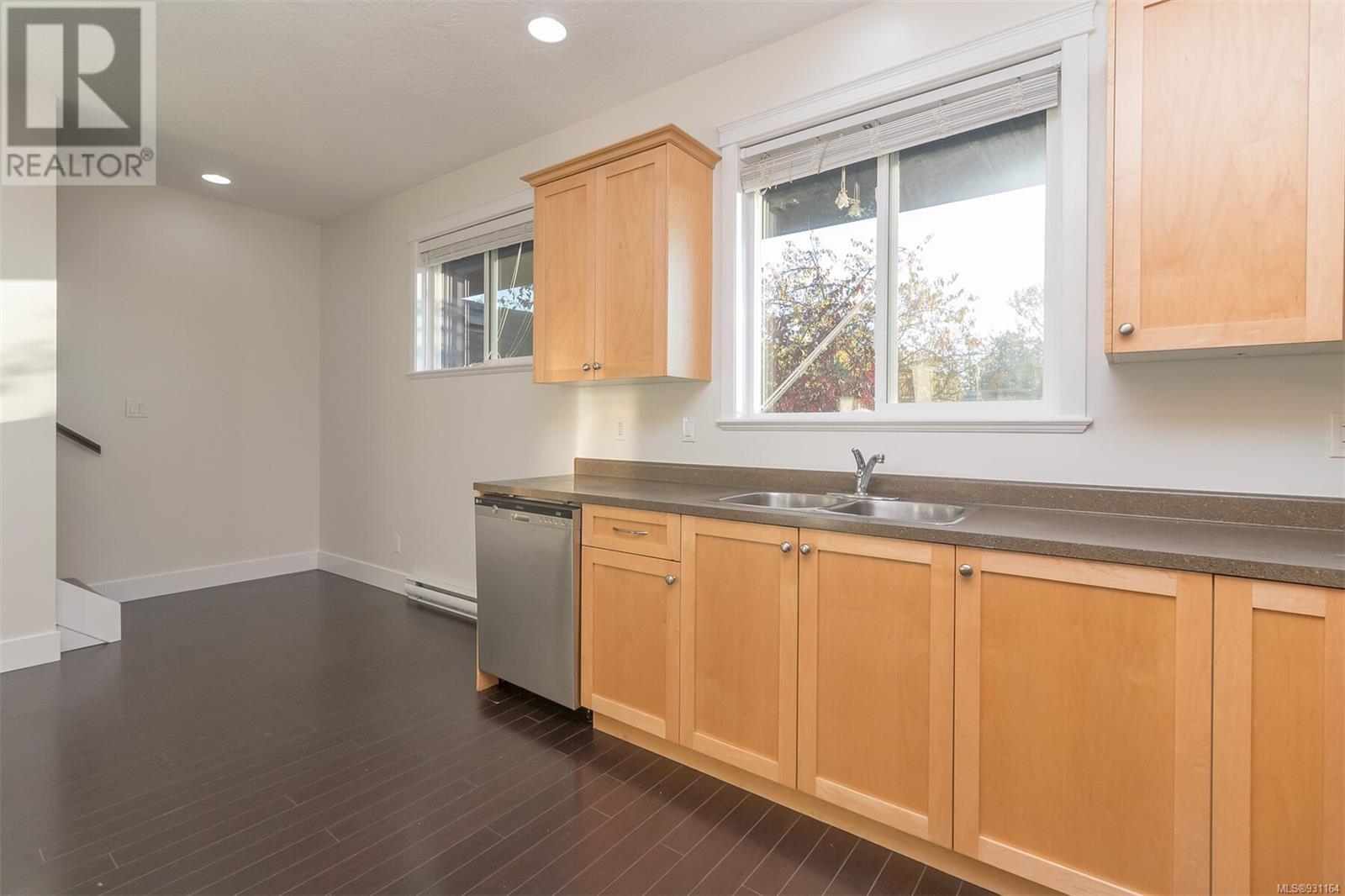 Listing 931164 - Large Photo # 11