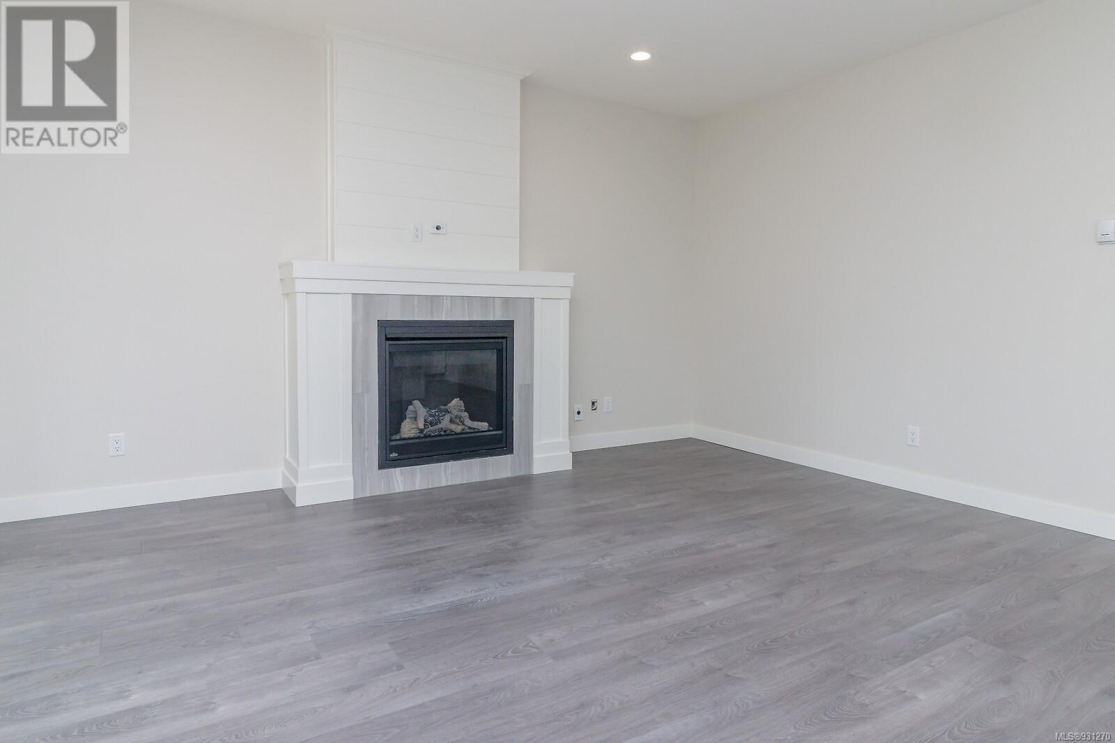 Listing 931270 - Large Photo # 6