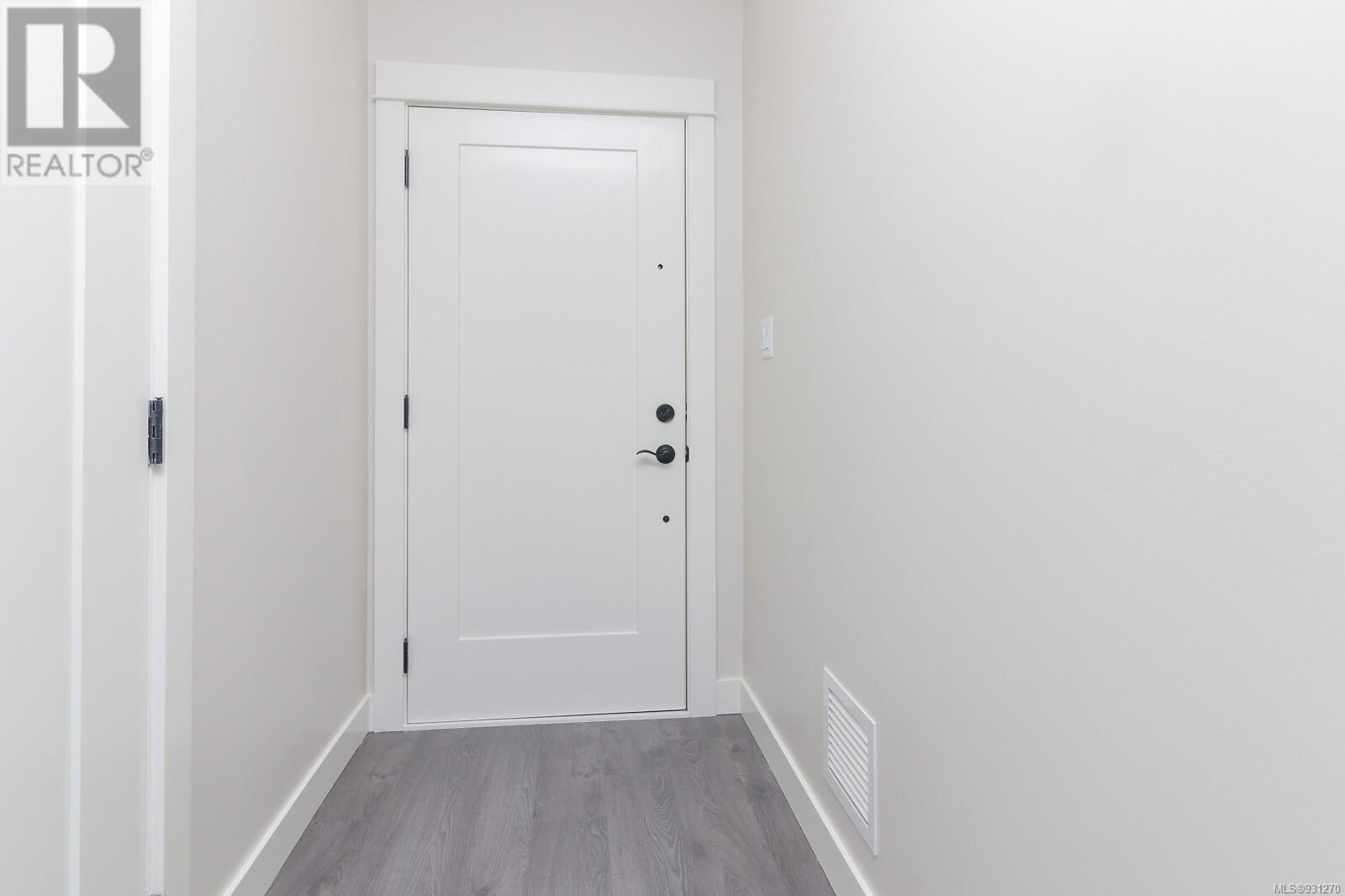 Listing 931270 - Large Photo # 2