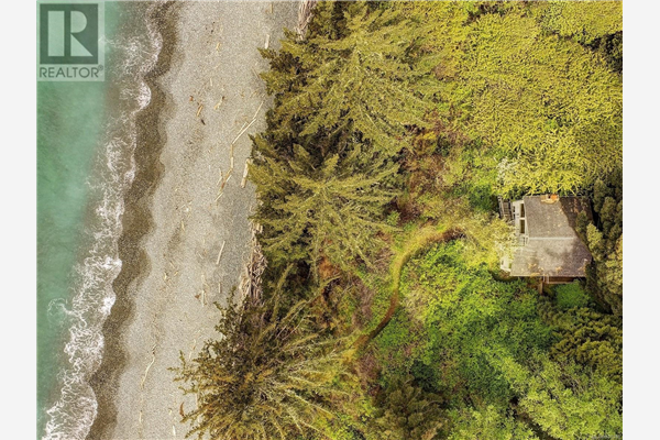 8519 West Coast Rd, Sooke