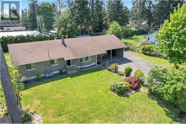121 McGimpsey Rd, Campbell River