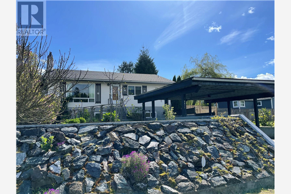 9911 Lang St, Chemainus