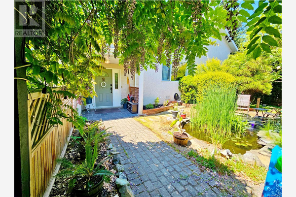 3532 Watson Ave, Cobble Hill
