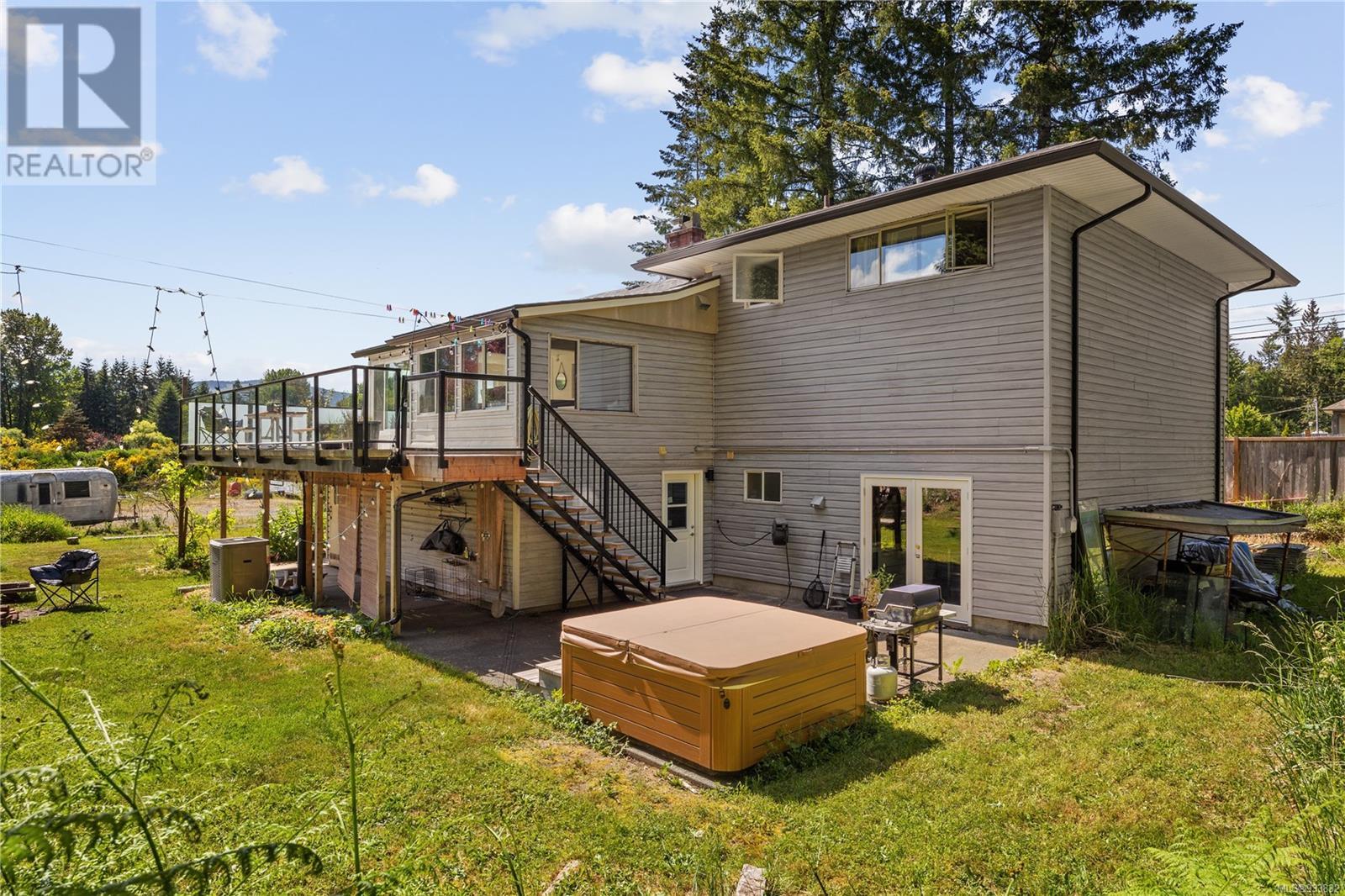 3041 Royston Rd