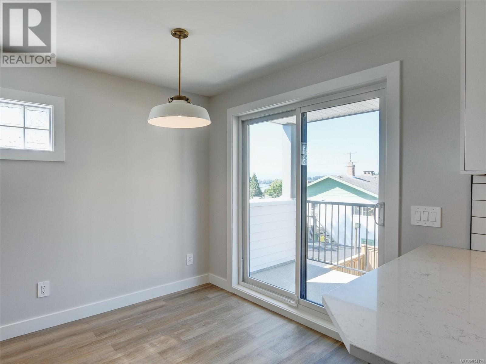 B 2050 Charters Rd, #B