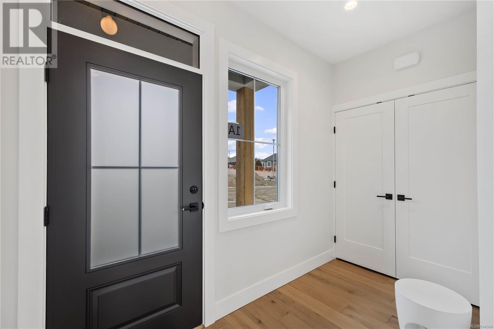 8B 387 Arizona Dr, #8B