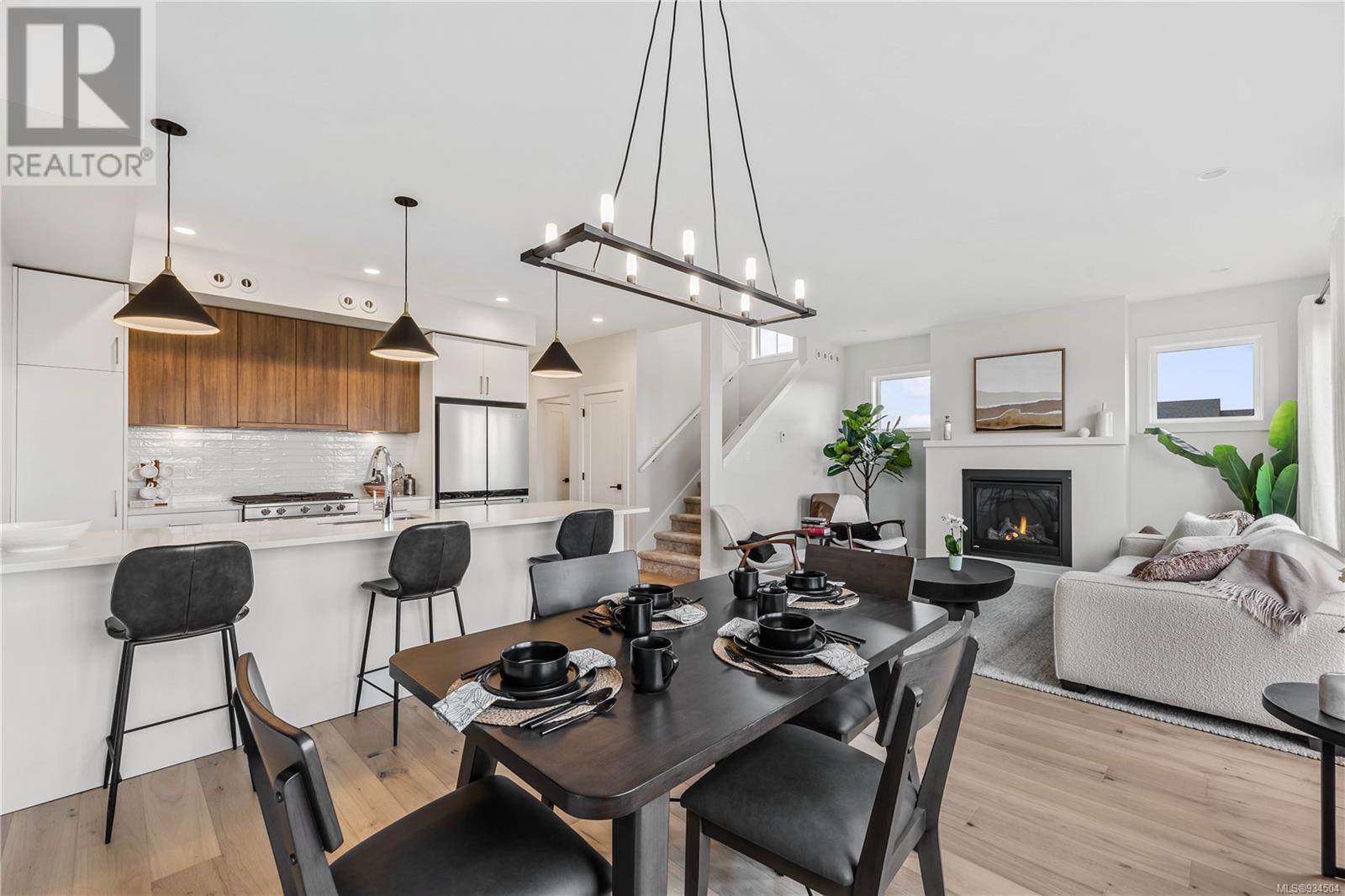 8B 387 Arizona Dr, #8B